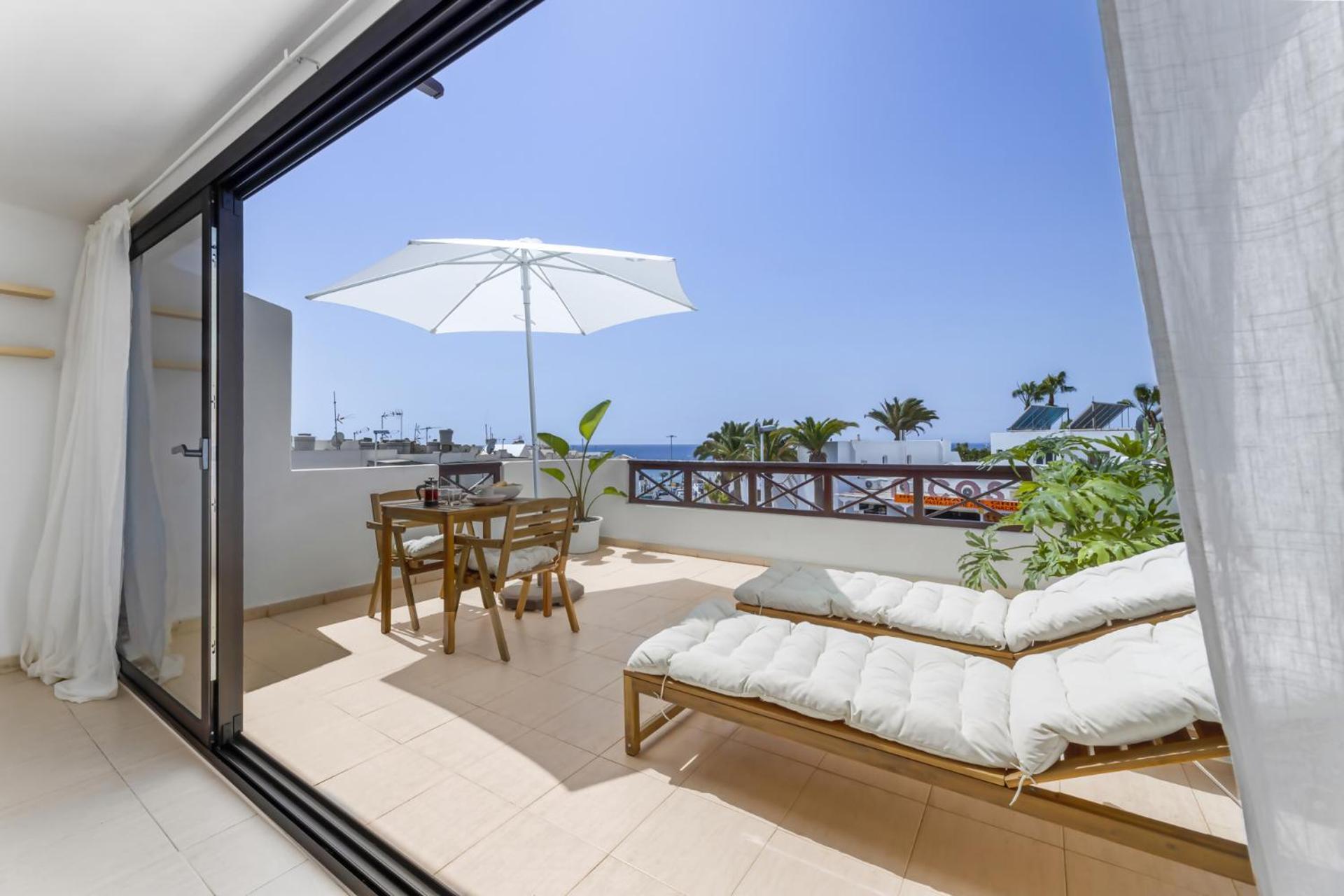Sea View Apt Puerto Del Carmen ปูแอร์โตเดลคาร์เมน ภายนอก รูปภาพ