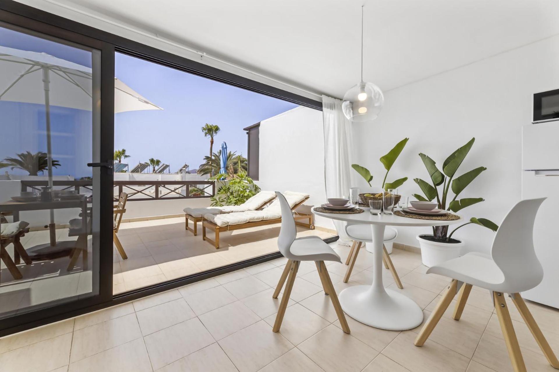 Sea View Apt Puerto Del Carmen ปูแอร์โตเดลคาร์เมน ภายนอก รูปภาพ